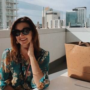 Meet your Posher, Melanie